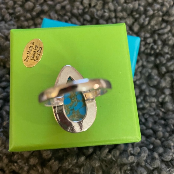 Turquoise Howlite Ring, Size 10 - Picture 4 of 8